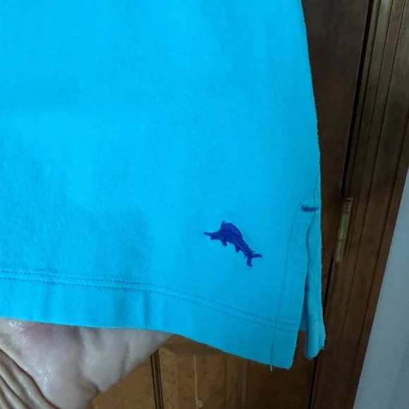 NWT Women’s Medium Tommy Bahama Blue Polo Shirt - Picture 3 of 5